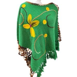 Poncho artesanal de lana – Modelo Copihue | Tejido a telar en Chile