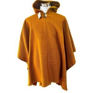 Poncho artesanal | lana de oveja | modelo Cordillera