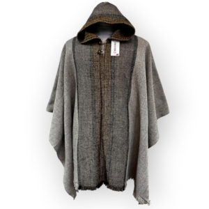 Poncho artesanal | lana de oveja | modelo Cordillera